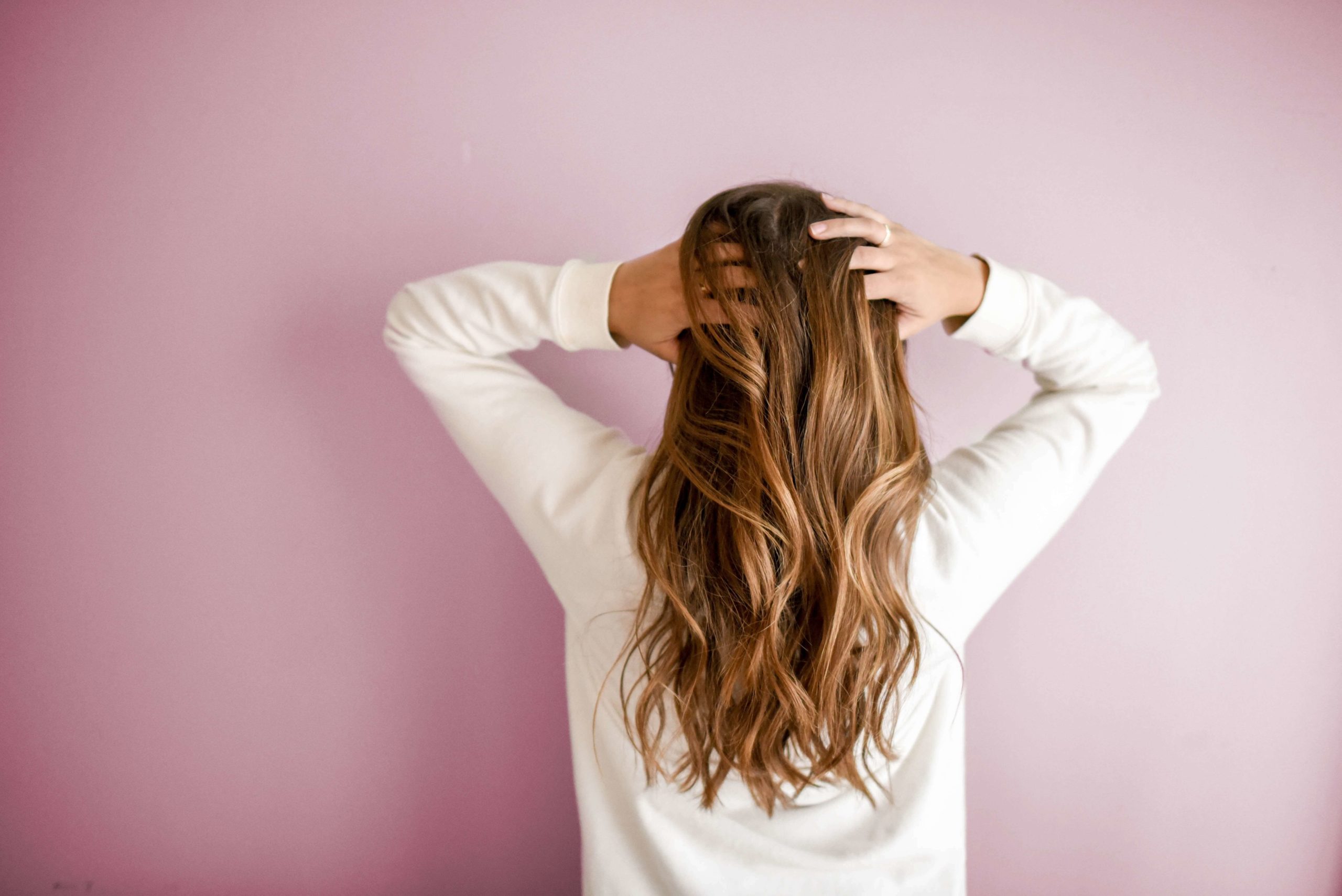 girl with long healthy hair to represent beer shampoo benefits