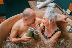 couple in a beer bath at Oakwell Beer Spa in Denver